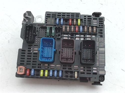Used Fuse box Fuse box 38399642 38399642