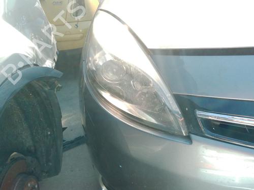 Used Right headlight Right headlight RENAULT SCÉNIC III (JZ0/1_) 1.5 dCi (110 hp) 39958006 39958006