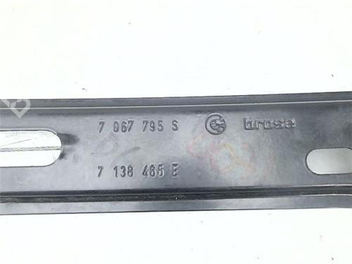 Front right window mechanism BMW 1 (E87) 120 d | BP38407014C23 - Image 3