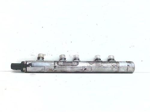 Used Injection rail Injection rail 38389276 38389276