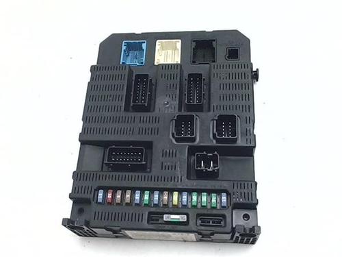Used Fuse box Fuse box CITROËN C4 I (LC_) 2.0 HDi (136 hp) 40087348 40087348