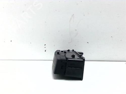 Warning switch OPEL ASTRA J Saloon 1.7 CDTI (69) | BP38383808I22 - Image 4