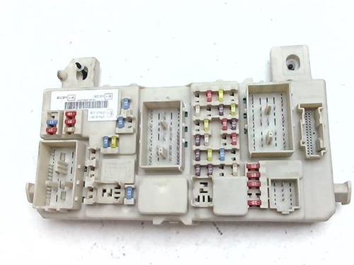 Used Fuse box Fuse box 38353014 38353014