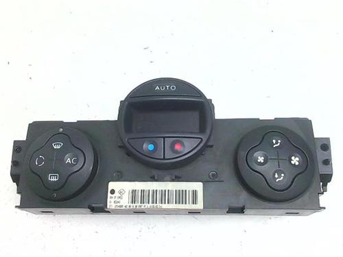 climate-control-renault-megane-ii-saloon-lm01_-2003-38349313 main image
