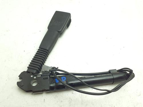seat-buckle-bmw-3-e90-2004-2005-2006-2007-2008-2009-2010-2011-2012-38401689 main image