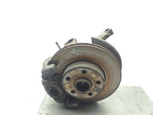 Used Left front steering knuckle Left front steering knuckle VW TRANSPORTER T4 Van (70A, 70H, 7DA, 7DH) 2.5 TDI (102 hp) 39684745 39684745