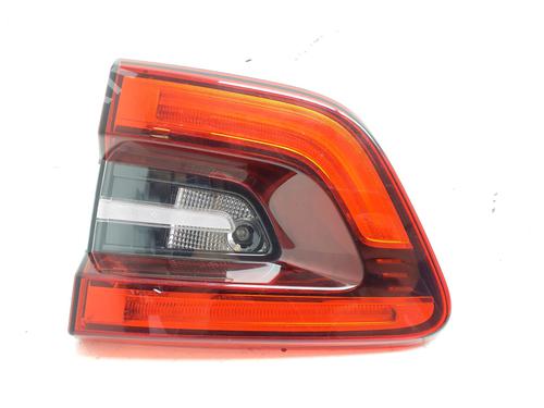 right-tailgate-light-renault-kadjar-ha_-hl_-2015-39203947 main image