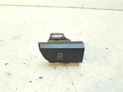 switch-citroen-c4-picasso-ii-2013-39961909 main image