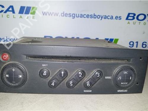 radio-renault-clio-iii-hatchback-van-sb_-sr_-2005-38350045 main image
