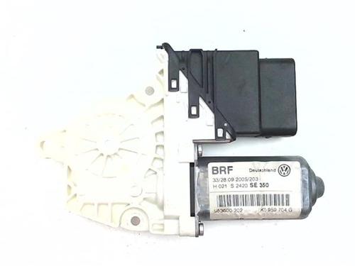 right-rear-window-motor-seat-leon-1p1-2005-2006-2007-2008-2009-2010-2011-2012-2013-38379691 main image