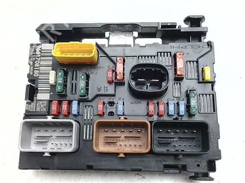 Used Fuse box Fuse box 38374850 38374850