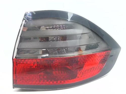 right-taillight-ford-s-max-wa6-2006-2007-2008-2009-2010-2011-2012-2013-2014-38385072 main image