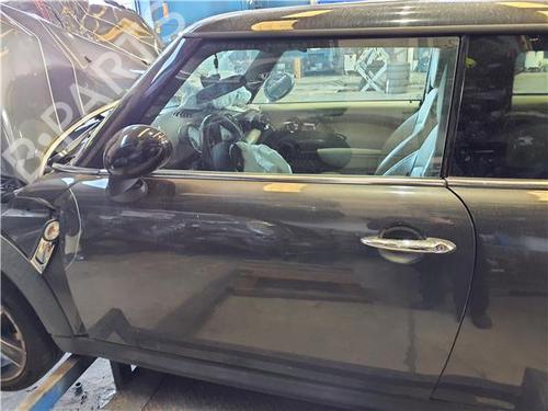 Used Left front door Left front door 38399171 38399171