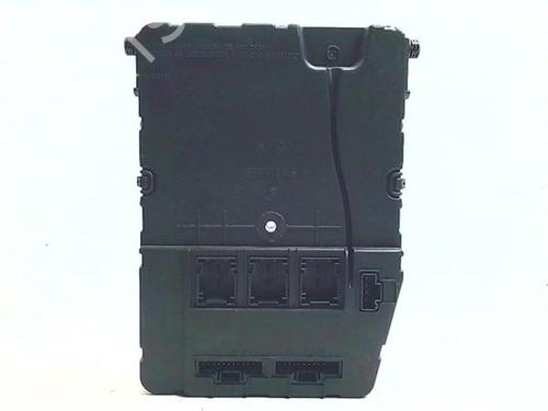 Used Fuse box Fuse box 38398482 38398482