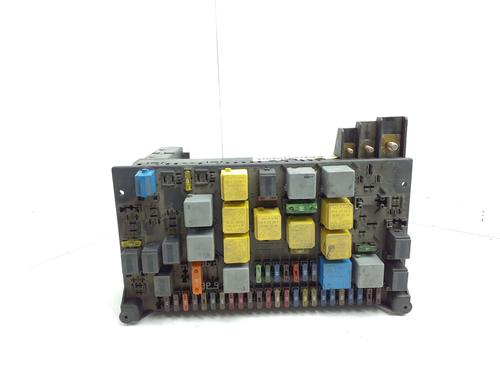 Used Fuse box Fuse box 38335644 38335644