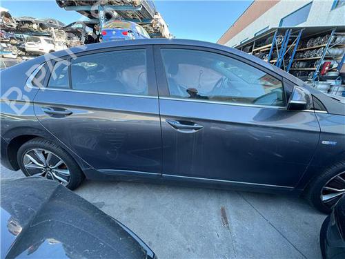 Used Right front door Right front door 38376512 38376512