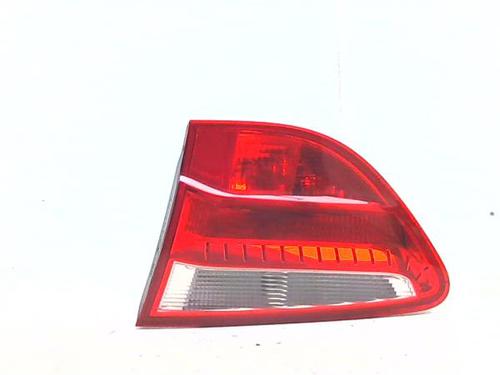 Używane Lampa tylna klapy bagażnika prawa Lampa tylna klapy bagażnika prawa 38729434 38729434