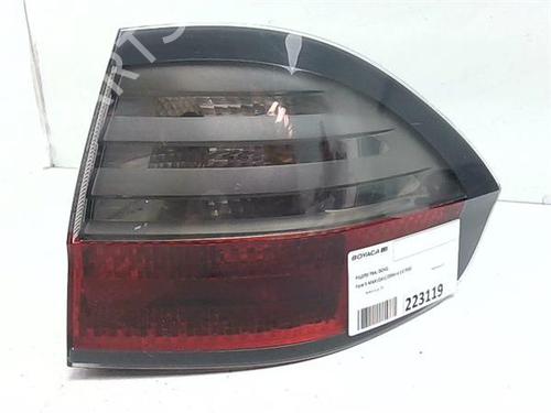 right-taillight-ford-s-max-wa6-2006-2007-2008-2009-2010-2011-2012-2013-2014-38374398 main image