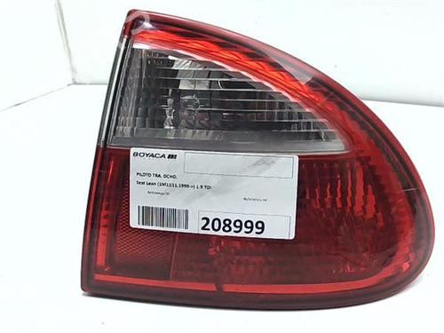 right-taillight-seat-leon-1m1-1999-2000-2001-2002-2003-2004-2005-2006-38369558 main image