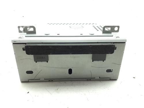 Used Radio Radio 39196693 39196693