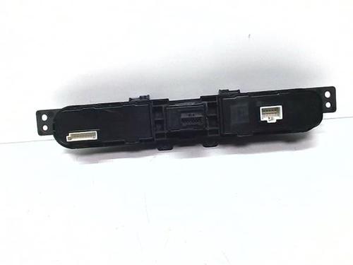 Switch KIA CARENS IV 1.7 CRDi | BP38389720I30 - Image 3