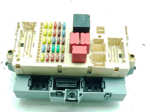 Used Fuse box Fuse box 38333287 38333287