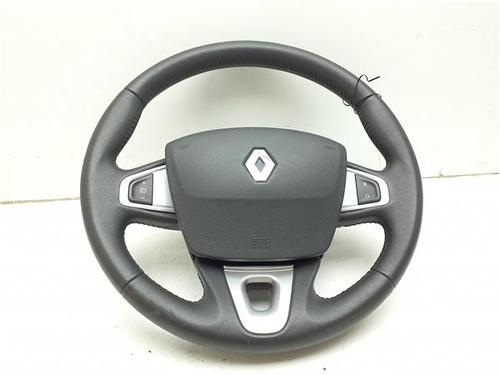 steering-wheel-renault-megane-iv-saloon-2016-38361063 main image