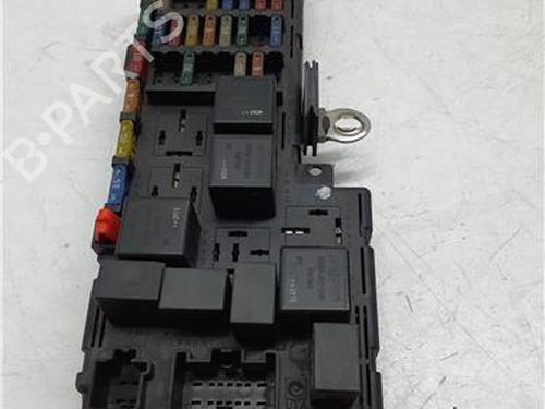 fuse-box-volvo-v70-ii-285-1999-2000-2001-2002-2003-2004-2005-2006-2007-2008-38363866 main image