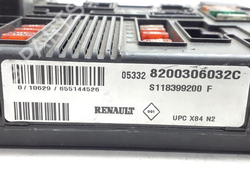 Fuse box RENAULT MEGANE II Saloon (LM0/1_) 1.6 | BP39207799E1 - Image 5