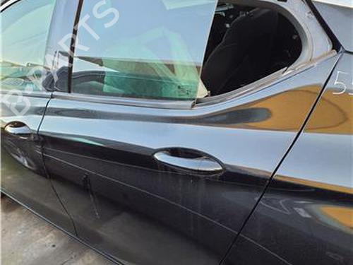 Used Left rear door Left rear door 38396272 38396272