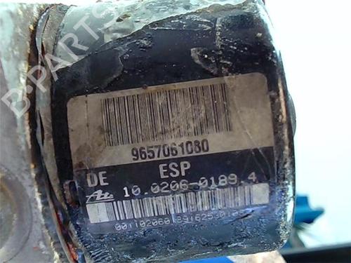 ABS pump CITROËN C5 II Break (RE_) 2.0 HDi (RERHRH) | BP39961833M43 - Image 4