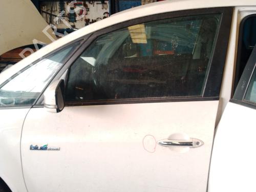 Used Left front door Left front door 38873144 38873144