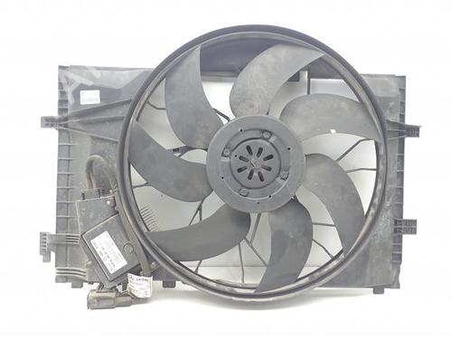 radiator-fan-mercedes-benz-c-class-w203-2000-2001-2002-2003-2004-2005-2006-2007-38392987 main image