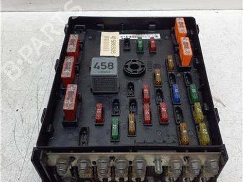 Used Fuse box Fuse box 38366478 38366478
