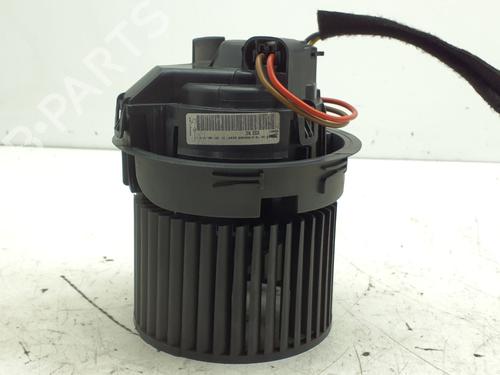 Used Heater blower motor Heater blower motor DACIA DUSTER (HS_) 1.5 dCi (109 hp) 39667509 39667509