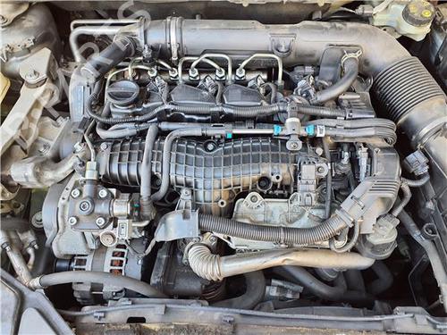 engine-volvo-v40-hatchback-525-2012-2013-2014-2015-2016-2017-2018-2019-38394899 main image