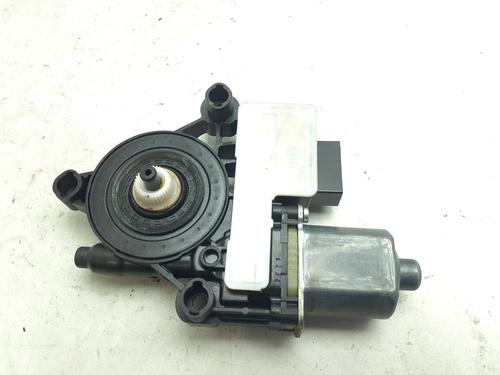 Used Right rear window motor Right rear window motor VW TIGUAN (AD1, AX1) 1.4 TSI (125 hp) 40295756 40295756