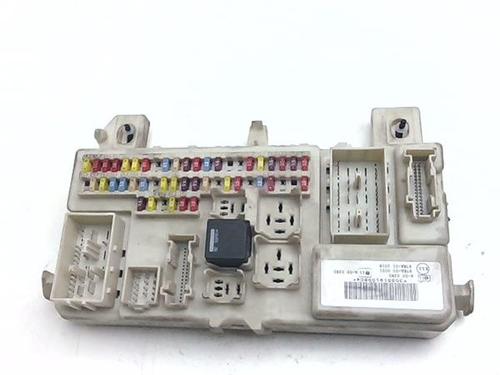 Used Fuse box Fuse box 38373063 38373063