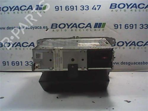 Radio VW TRANSPORTER T5 Van (7HA, 7HH, 7EA, 7EH) 2.0 TDI | BP38353580E6 - Image 2