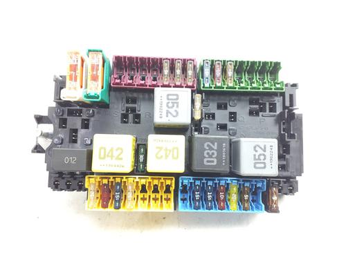 fuse-box-mercedes-benz-vito-tourer-w447-2014-38333337 main image