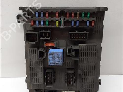 Used Fuse box Fuse box CITROËN C5 I (DC_) 2.0 HDi (DCRHZB, DCRHZE) (109 hp) 39955710 39955710