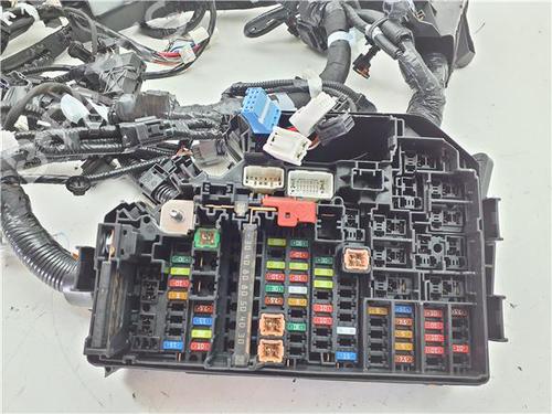 Fuse box TOYOTA C-HR (_X1_) 1.2 (NGX10_, NGX10R) | BP38399279E1 - Image 2