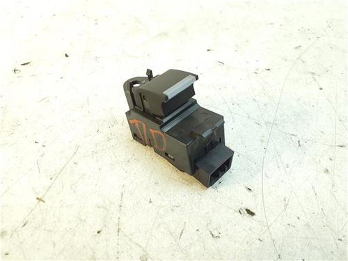 Used Right rear window switch Right rear window switch 38371246 38371246