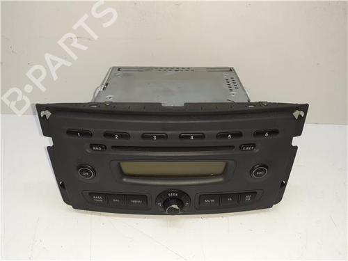 radio-smart-fortwo-coupe-451-2007-38356956 main image