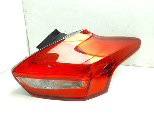 Fanale posteriore destro Fanale posteriore destro 38616977 38616977