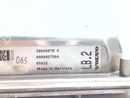 Control unit VOLVO S60 I (384) 2.4 D | BP38395586M11 - Image 5