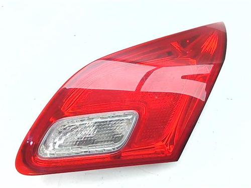 interior-roof-light-opel-astra-j-saloon-2012-38377143 main image