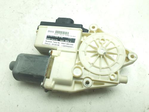 Right front window motor BMW X3 (E83) 2.0 d | BP38402163E20 - Image 2