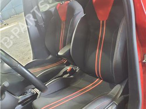 seats-set-opel-corsa-f-p2jo-2019-38393478 main image