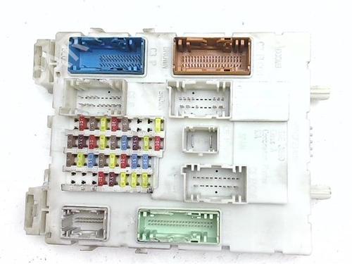 Used Fuse box Fuse box 38394484 38394484